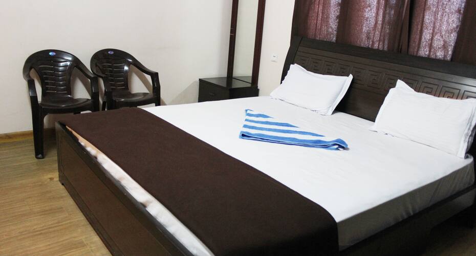 Royal Comfort Suites, Hyderabad 2